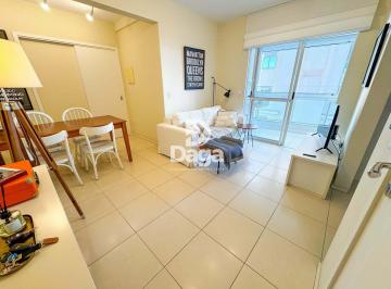 Apartamento · 69m² · 2 Quartos · 1 Vaga · Apartamento 2 dormitórios, sendo 1 suite - trindade - florianópolios