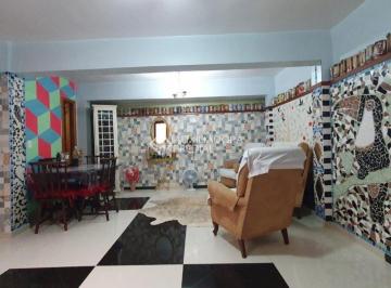 Casa · 154m² · 3 Quartos · 2 Vagas · Casa de 3 dormitórios no bairro Cristal