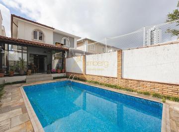 Casa · 180m² · 3 Quartos · 4 Vagas · Seu Novo Lar na Vila Mascote: Sobrado com Piscina, Churrasqueira, Jardim e 4 Vagas
