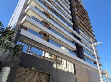 Apartamento · 209m² · 4 Quartos · 3 Vagas · Excelente apartamento 4 quartos, suítes, à venda na Barra