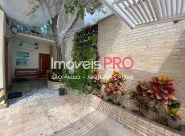 Casa · 193m² · 3 Quartos · 3 Vagas · Sobrado comercial, residencial com três andares ao lado a Faria Lima!!