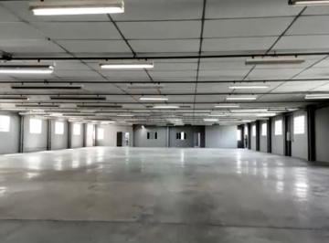 Comercial de 2 quartos, Indaial · Galpão disponível para locação com aprox. 1.736 m2 no bairro Encano em Indaial-S