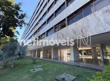 ea9944f7-4940-4be8-b623-e7a29c0c833e.webp · Apartamento na Primeira Quadra da Asa Sul
