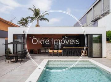 Casa · 379m² · 5 Quartos · 6 Vagas · Residência exclusiva de alto padrão na Chácara Monte Alegre