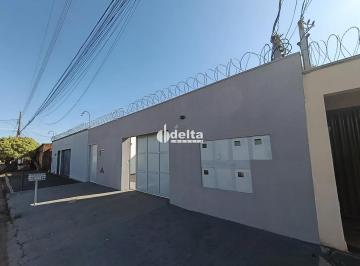 Casa · 300m² · 8 Quartos · 6 Vagas · Prédio disponível para locação no bairro Jardim Ipanema em Uberlândia-MG