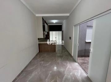 Casa · 150m² · 3 Quartos · 2 Vagas · Casa disponível para Locação no bairro Novo Mundo em Uberlândia-MG
