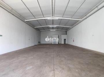 Comercial · 362m² · 3 Vagas · Galpão disponível para locação e venda no bairro Novo Mundo em Uberlândia-MG