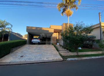 Casa · 350m² · 2 Quartos · 4 Vagas · Loteamento Recanto do Lago casa com 03 dormitorios e 04 vagas de garagem.
