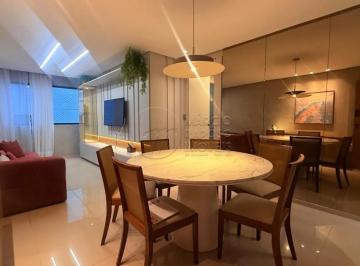 Apartamento · 83m² · 2 Quartos · 1 Vaga · Apartamento com 2 Quartos e Varanda à Venda no Edf Casa Blanca na Ponta Verde