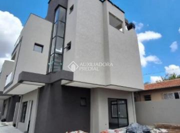 Casa · 141m² · 3 Quartos · 2 Vagas · Sobrado Triplex em condomínio no Novo Mundo