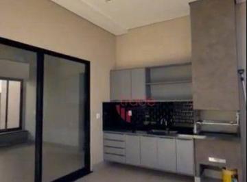 0784165db395452e74161112ffb7571213cd60e7 · Casa à Venda com 03 Quartos sendo todos Suítes no Bairro Royal Park em Ribeirão Preto com Varanda Go
