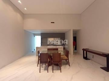 760dcb6f4211e377f1de2aef38c5d806ea705a4e · Casa com 3 quartos para alugar, 270 m² - Saraiva - Uberlândia/MG