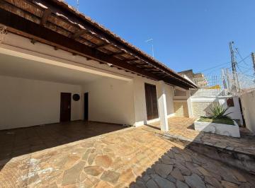 Casa · 150m² · 3 Quartos · 4 Vagas · Casa para alugar em Jardim Santa Genebra de 150.00m² com 3 Quartos, 1 Suite e 4 Garagens