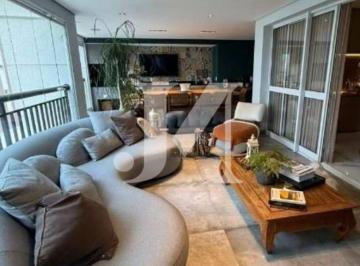 Apartamento · 225m² · 3 Quartos · 4 Vagas · Condomínio Central Park - Apartamento de 225m², 3 Dormitórios com 3 Suítes, 1 Depósito e 4 Vagas no