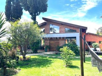 0 · Casa à venda no Clube de Campo em Valinhos na Davanti Imóveis.