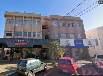 Apartamento · 135m² · 1 Quarto · 1 Vaga · Apartamento para locação na região CENTRAL de TOLEDO - PR