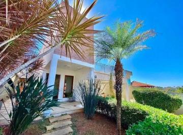 Casa · 253m² · 4 Quartos · 12 Vagas · CASA ALTO PADRÃO | 4 QUARTOS | 2 SUÍTES | 4 VAGAS | BAIRRO TREVO