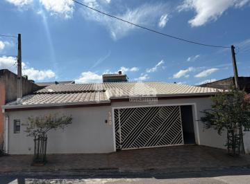 Casa · 230m² · 3 Quartos · 5 Vagas · Casa com 3 Quartos