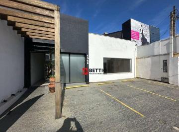 6c14ca31dd0a5f71c2f2a367dfce4c01b0b3cbbb · Casa comercial c/ 199m² p locação na Av. Kennedy em frente ao Pezão Bar, Cidade Nova, Indaiatuba SP