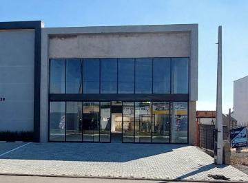 c4eee6ed8f799f6bae3045fa07de0c2fd0d127df · Salão Comercial para alugar, 200 m² - Vila Molon - Americana/SP