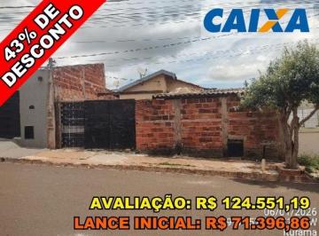 Casa de 2 quartos, Iturama · Casa com 180m² de área de terreno e 45,16m² de área privada - Iturama/MG