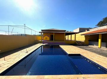 Casa de 4 quartos, Ibiúna · Ibiúna, chácara muito bem localizada a 3km do centro