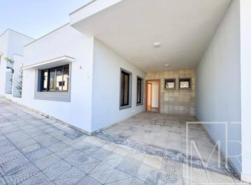 Casa · 5000m² · 2 Quartos · 1 Vaga · Casa Com 2 Dormitórios | Jardim Paraíso da Usina | Atibaia-SP