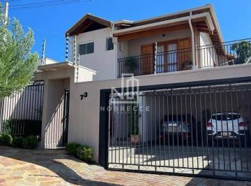Casa · 264m² · 3 Quartos · 4 Vagas · Sobrado à Venda no Jardim Bela Vista - Indaiatuba/Sp
