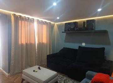 Casa · 2 Quartos · 2 Vagas · CASA 2 DORMS JD iPE NO LOCAL TOTAL 3 CASAS GRANDES JD IPE C LIMPO
