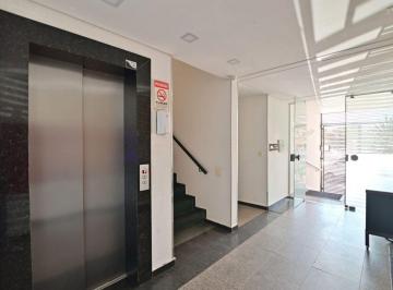 Apartamento de 2 quartos, Brasília · SCRN 716, 02 quartos, elevador, frente, nascente.