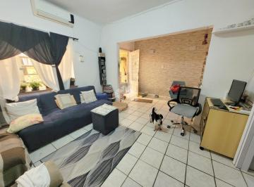 Apartamento · 81m² · 2 Quartos · Crédito Real Petrópolis vende apartamento terro em zona central!