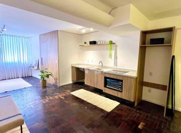 Apartamento · 48m² · 1 Quarto · Apartamento JK totalmente reformado e mobiliado à venda no Centro Histórico
