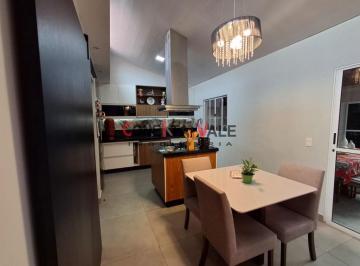 Comercial · 90m² · 2 Quartos · 2 Vagas · Linda casa em condominio com excelente acabamento, 2 dormitórios, 2 banheiros, lazer completo no Ba