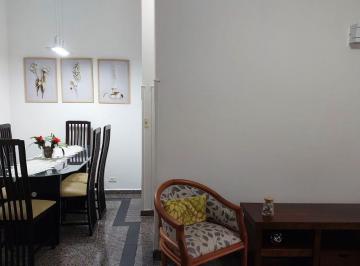 Apartamento de 2 quartos, Santos · Coração do Gonzaga apenas duas quadras da praia do Gonzaga