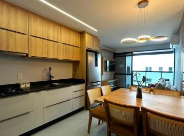 Apartamento · 64m² · 2 Quartos · 1 Vaga · Seu refúgio na Praia de Palmas! 2 dormitórios, sendo 1 suíte, 1 vaga de garagem