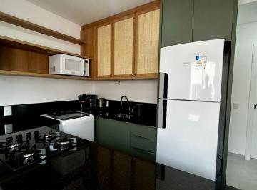 Apartamento · 55m² · 2 Quartos · 1 Vaga · Seu refúgio na Praia de Palmas! 2 dormitórios, sendo 1 suíte, 1 vaga de garagem