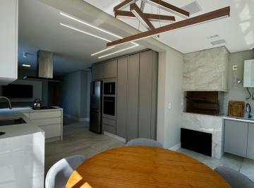 Apartamento · 87m² · 3 Quartos · 1 Vaga · Apartamento Frente Rua na Praia de Palmas com 3 Dormitórios (1 Suíte), Ampla Sac