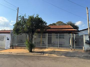 Casa · 205m² · 4 Quartos · Imóvel com 2 casas no Jardim Planalto