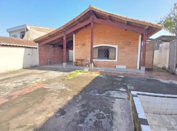 Casa de 3 quartos, Itanhaém · CASA COM 3 DORMITÓRIOS PRÓXIMO A PRAIA NO CENTRO DE ITANHAÉM