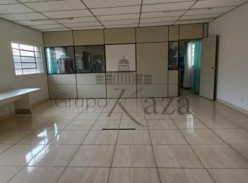 Comercial · 238m² · Oportunidade - Ponto Comercial - Bosque dos Eucaliptos - 238m².
