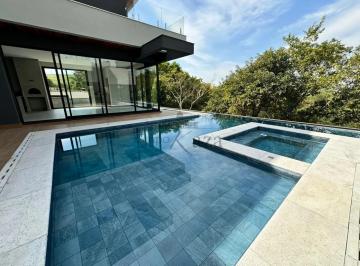 Casa · 955m² · 5 Quartos · 6 Vagas · Oportunidade - Casa em Condomínio - Condomínio Reserva do Paratehy - 5 Dormitórios - 615m².