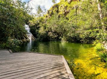 Rural , Alto Paraíso de Goiás · Chácaras no Paraíso, chalés, cachoeiras exclusivas, nascentes, escrituradas. Belíssimas 61991246747