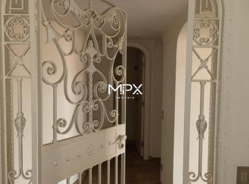 Apartamento · 239m² · 4 Quartos · 2 Vagas · Apartamento à venda no Condomínio Edifício Cap D'Antibes em Piracicaba