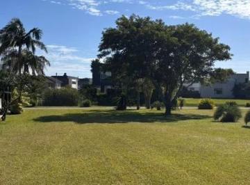 Terreno · Barranca de Rio no Condomínio Marina Park em Tramandaí