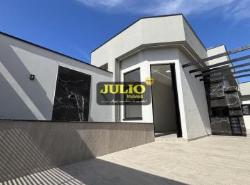 Casa · 70m² · 2 Quartos · 2 Vagas · Casa à venda em Mongaguá, Itaóca, com 2 quartos, com 70 m²