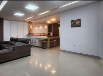 Casa de 4 quartos, Águas Claras · Casa a venda 4 quartos sendo 2 suites Condominio fechado com projeto aprovado para 600m²