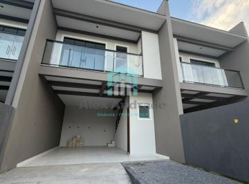 Casa · 110m² · 3 Quartos · 1 Vaga · Sobrado em Potecas, São José com 3 Dormitórios e Suíte