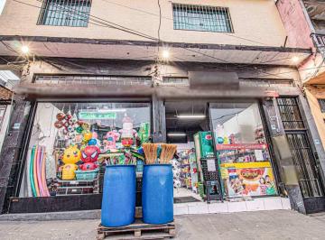 Comercial · 35m² · Loja na Avenida Doutor Pereira Vergueiro, 274 • 35 m²