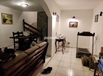 Casa · 180m² · 3 Quartos · 1 Vaga · Casa em Bosque da Saúde com 180m²
