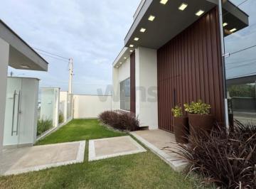 Foto 01 · Casa moderna de 3 Dormitórios sendo uma suíte em Criciúma